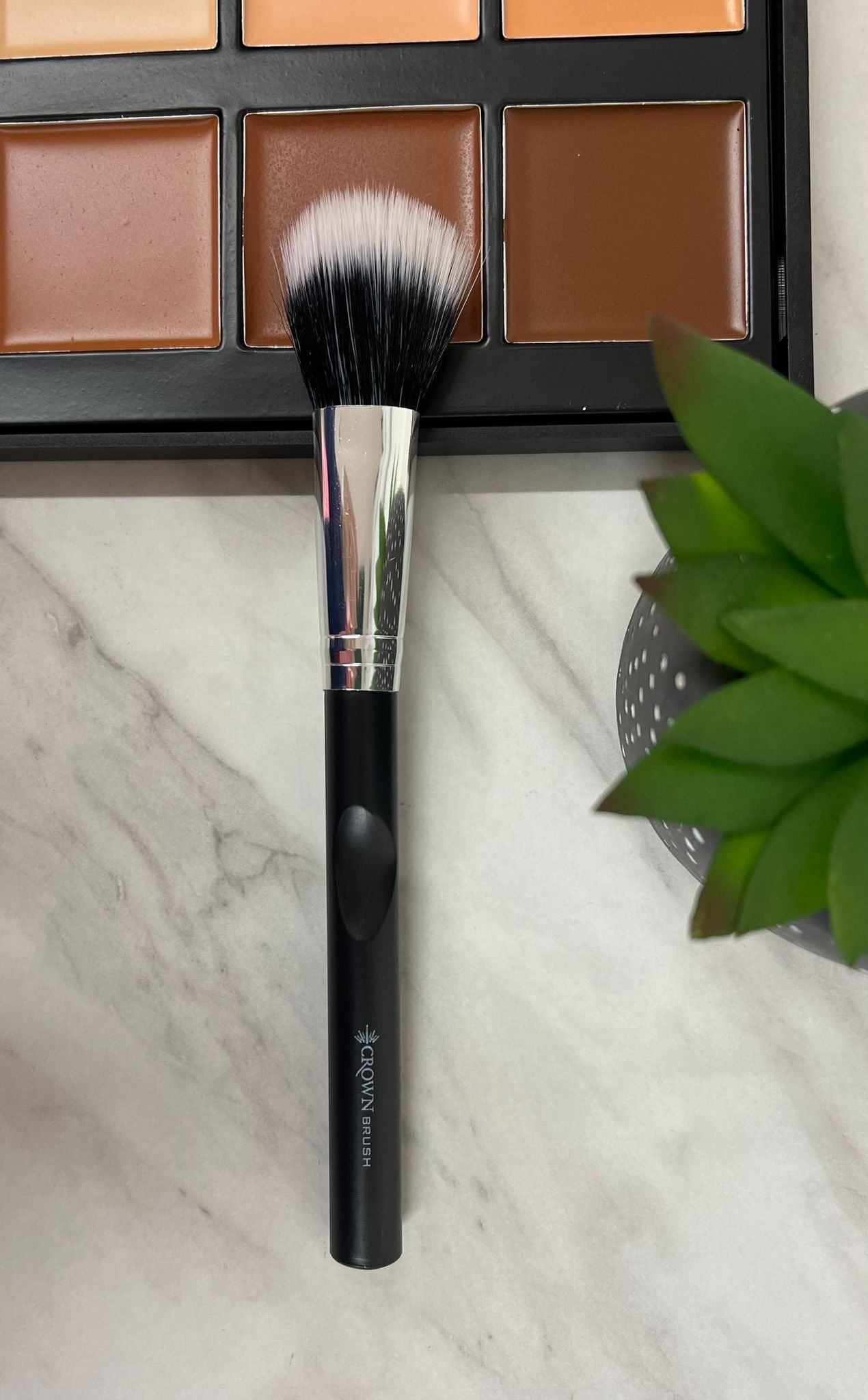 Flawless Dual Fibre Blending Brush