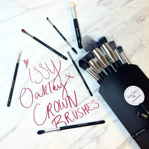 Issy Full Makeup Brush Edit.