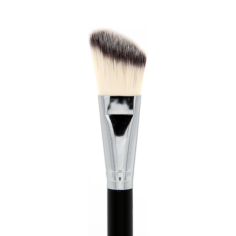 SS011 Deluxe Oval Shadow Brush