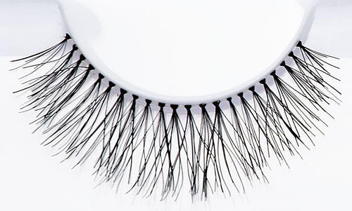 Lydia Lashes - Crownbrush