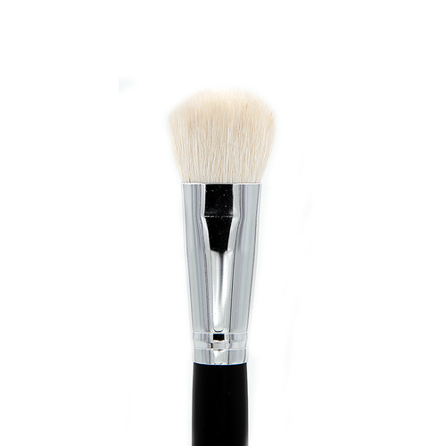 C472 Pro Chisel Blush Brush - Crownbrush