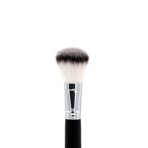 SS004 Deluxe Oval Concealer Brush