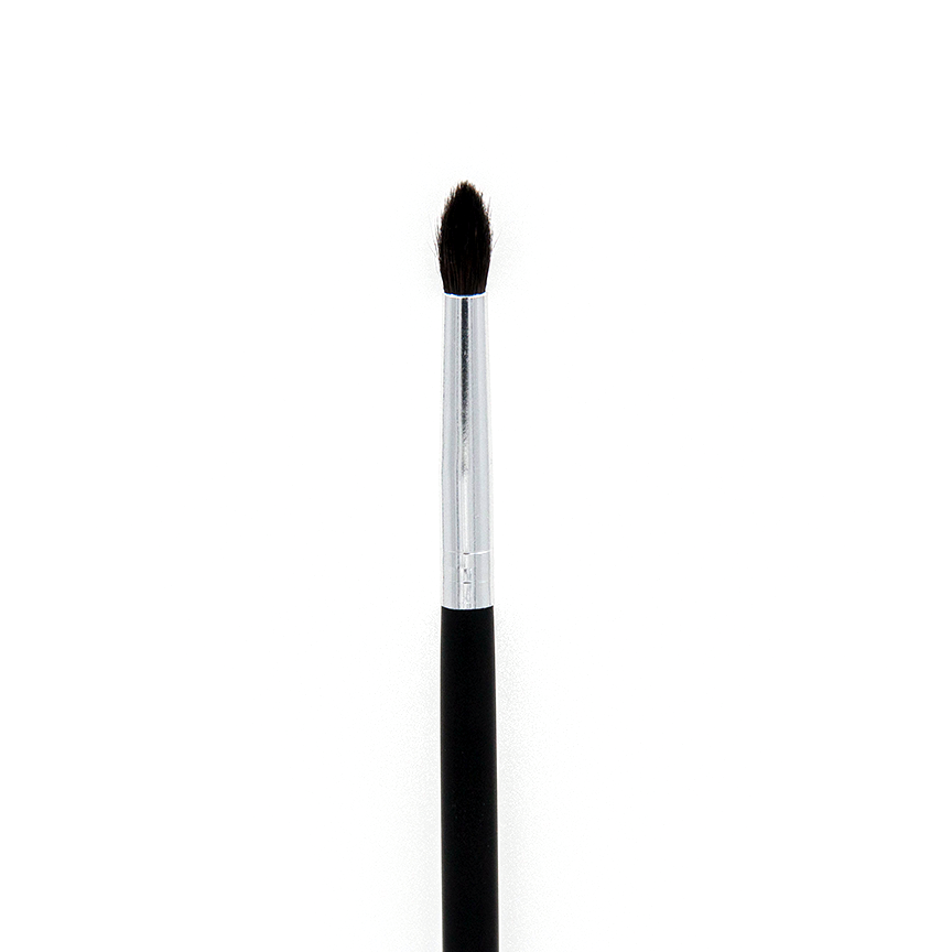 C528 Pro Crease Detail Brush - Crownbrush