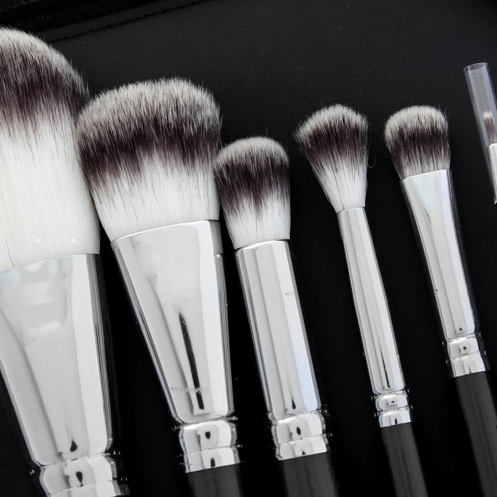 613 7pc HD Makeup Brush Set - Crownbrush