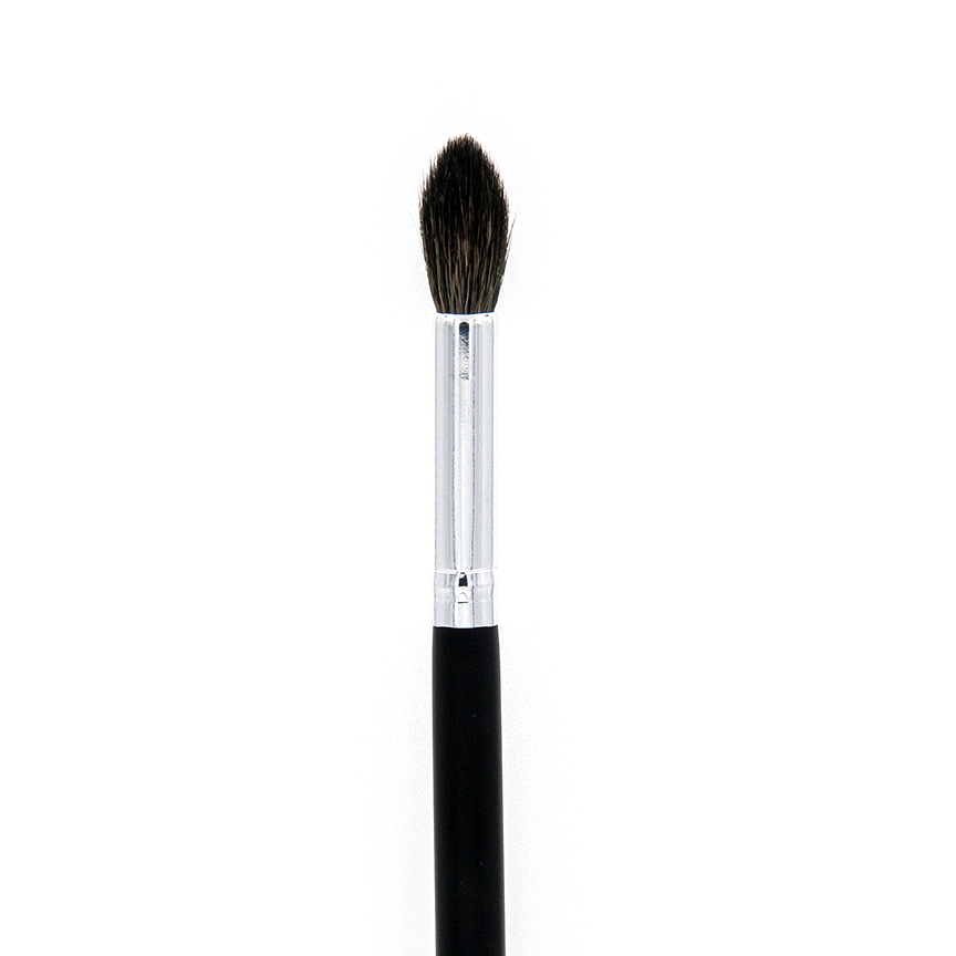 C512 Pro Sculpting Crease Brush - Crownbrush
